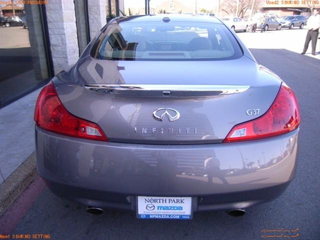 Infiniti G37 2008 photo 1