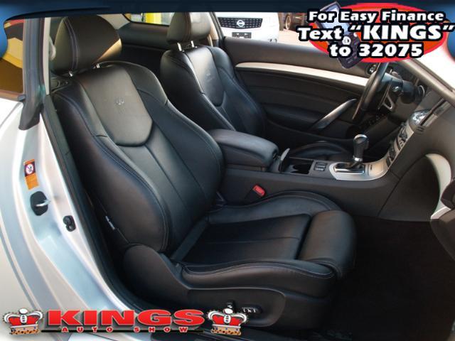 Infiniti G37 2008 photo 3