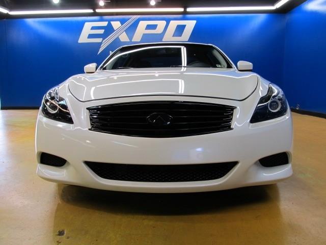 Infiniti G37 2008 photo 2