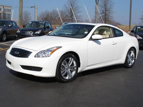 Infiniti G37 2008 photo 4