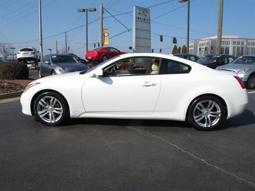 Infiniti G37 2008 photo 2