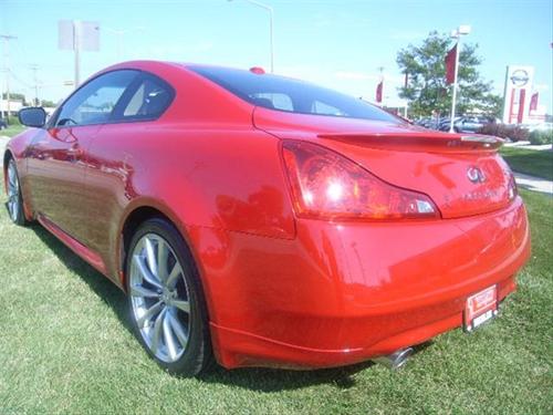 Infiniti G37 2008 photo 4