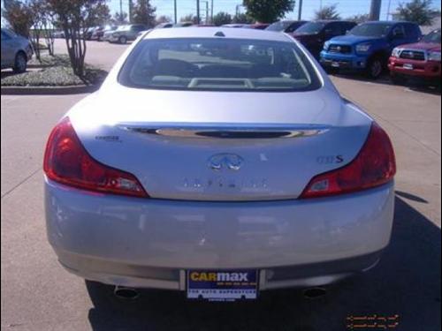 Infiniti G37 2008 photo 4