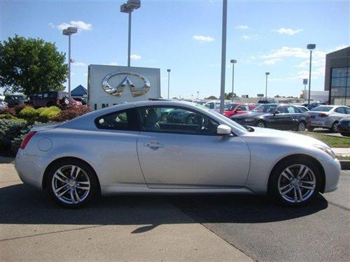 Infiniti G37 2008 photo 1