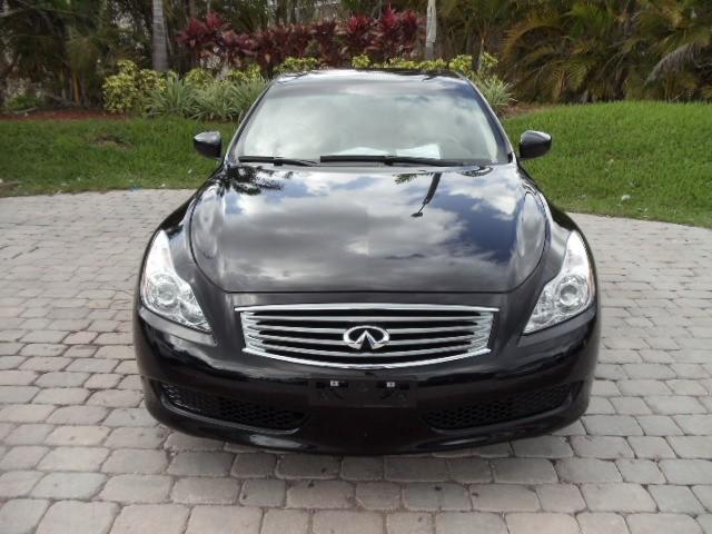 Infiniti G37 2008 photo 1