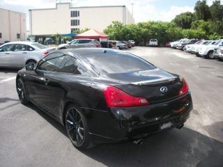 Infiniti G37 2008 photo 2