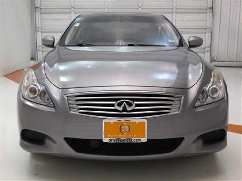 Infiniti G37 2008 photo 3