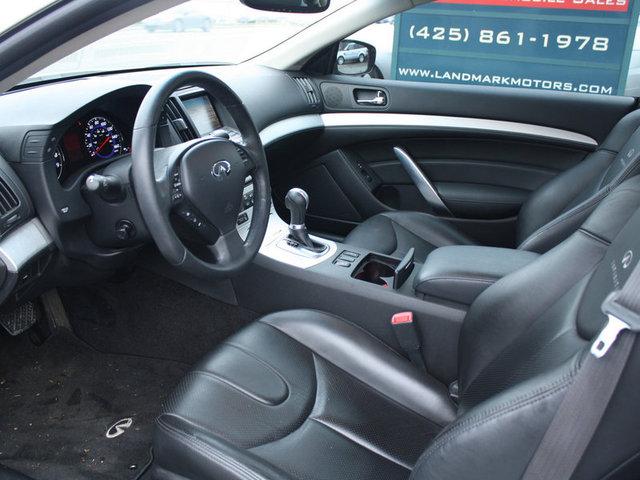 Infiniti G37 2008 photo 2
