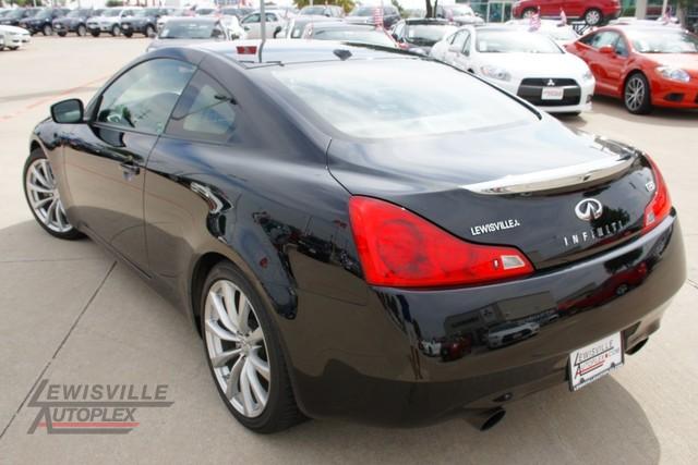 Infiniti G37 2008 photo 4