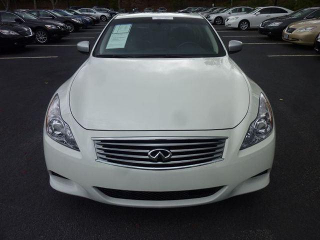 Infiniti G37 2008 photo 1