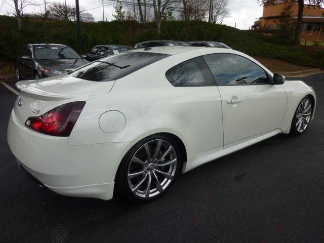 Infiniti G37 2008 photo 3