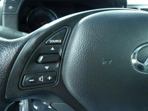 Infiniti G37 2008 photo 2