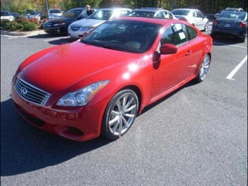 Infiniti G37 2008 photo 4