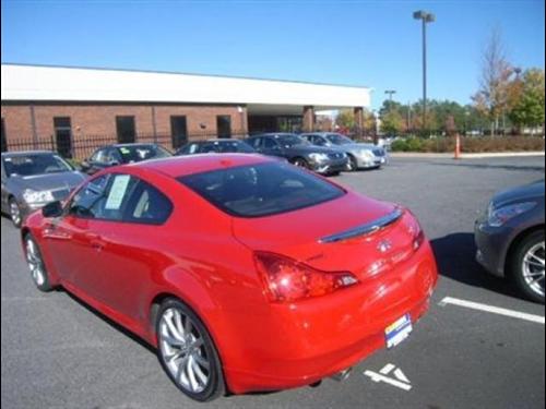 Infiniti G37 2008 photo 3