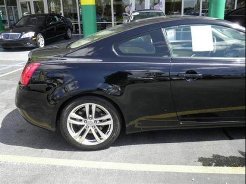 Infiniti G37 2008 photo 3