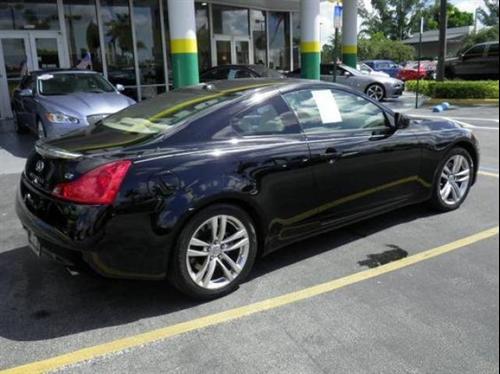 Infiniti G37 2008 photo 4