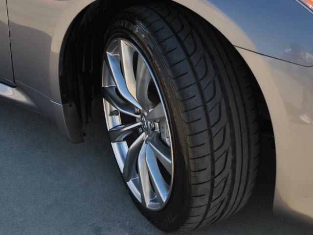 Infiniti G37 2008 photo 2