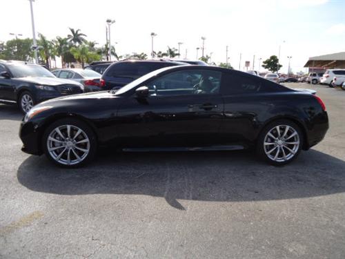 Infiniti G37 2008 photo 2