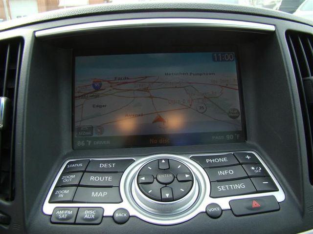Infiniti G37 2008 photo 2