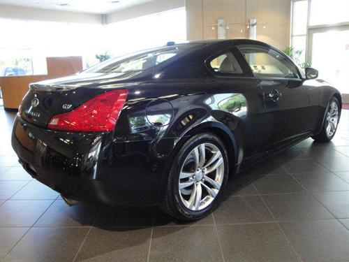 Infiniti G37 2008 photo 1