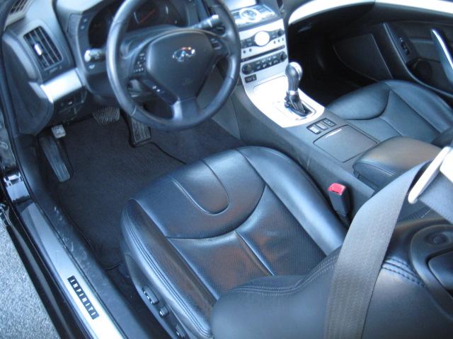 Infiniti G37 2008 photo 3