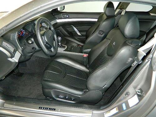 Infiniti G37 2008 photo 2