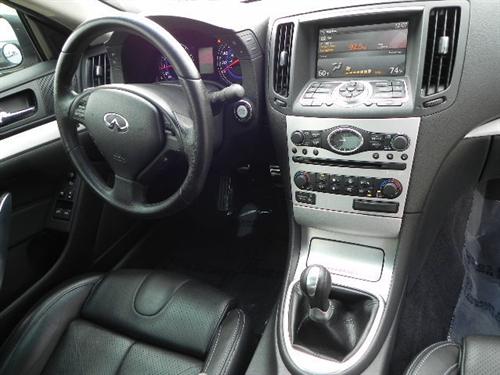 Infiniti G37 2008 photo 3
