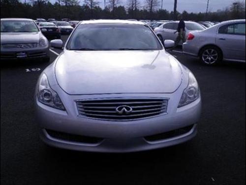 Infiniti G37 2008 photo 1