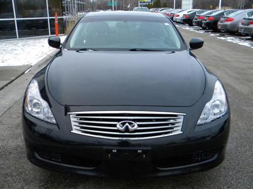 Infiniti G37 2008 photo 3