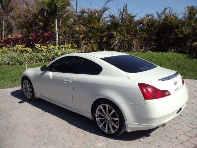 Infiniti G37 2008 photo 5