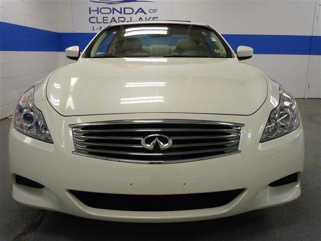 Infiniti G37 2008 photo 2