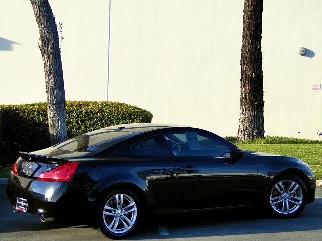Infiniti G37 2008 photo 3