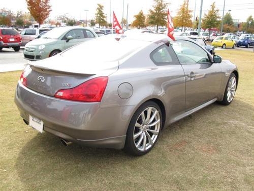 Infiniti G37 2008 photo 3