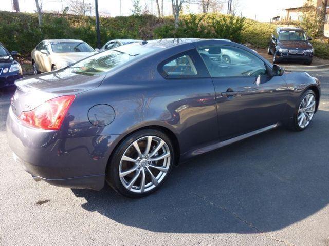 Infiniti G37 2008 photo 3