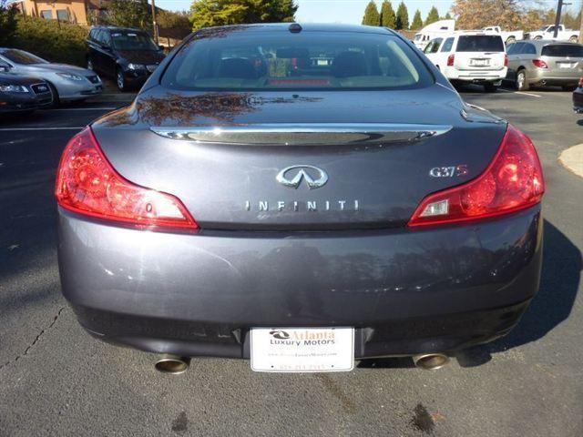 Infiniti G37 2008 photo 4