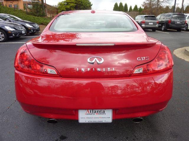 Infiniti G37 2008 photo 4