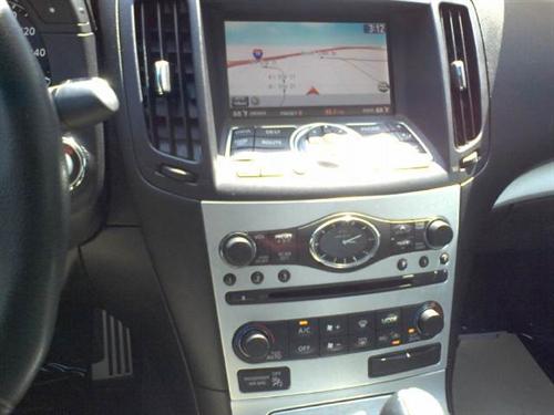 Infiniti G37 2008 photo 2