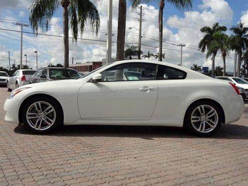 Infiniti G37 2008 photo 1