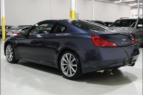 Infiniti G37 2008 photo 4