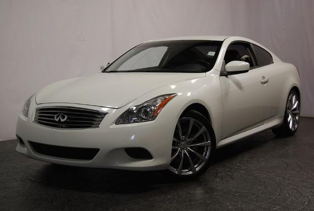 Infiniti G37 2008 photo 4