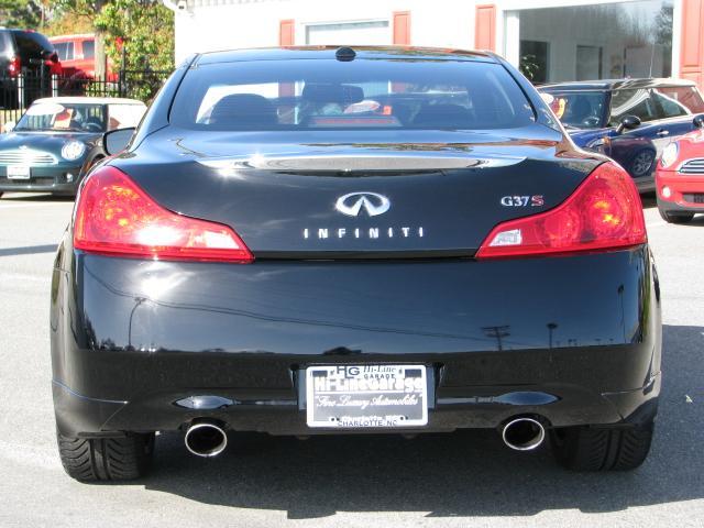 Infiniti G37 2008 photo 5