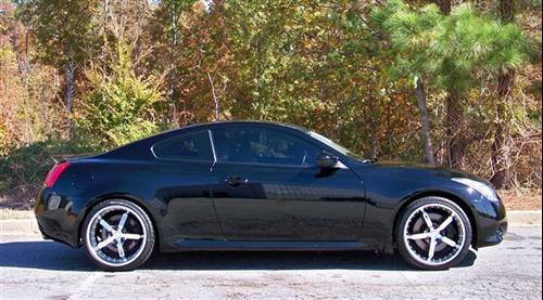 Infiniti G37 2008 photo 2