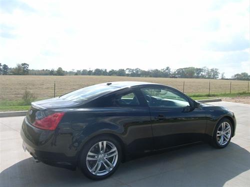 Infiniti G37 2008 photo 3