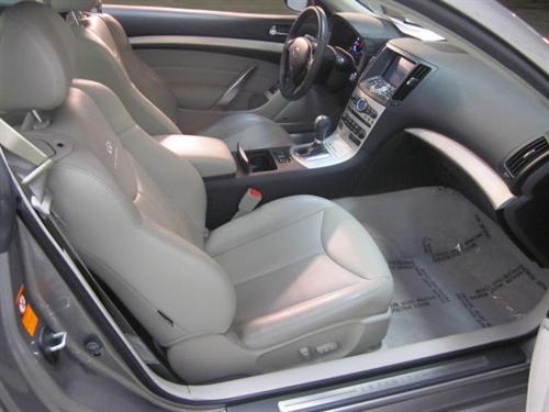 Infiniti G37 2008 photo 3