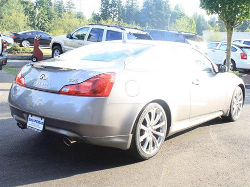 Infiniti G37 2008 photo 2