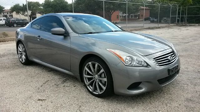 Infiniti G37 2008 photo 4