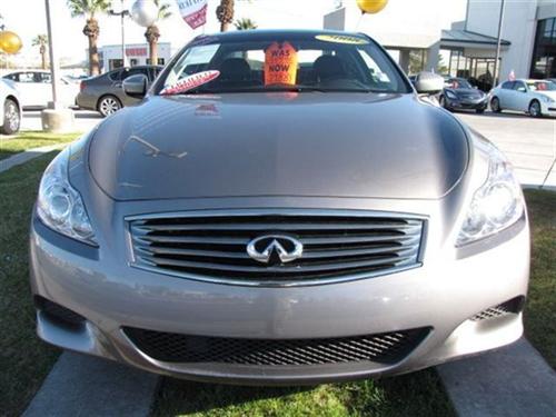 Infiniti G37 2008 photo 4