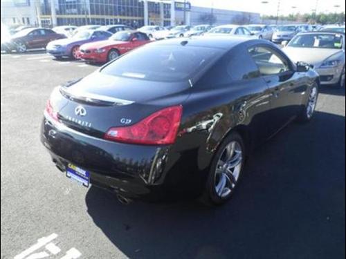 Infiniti G37 2008 photo 4