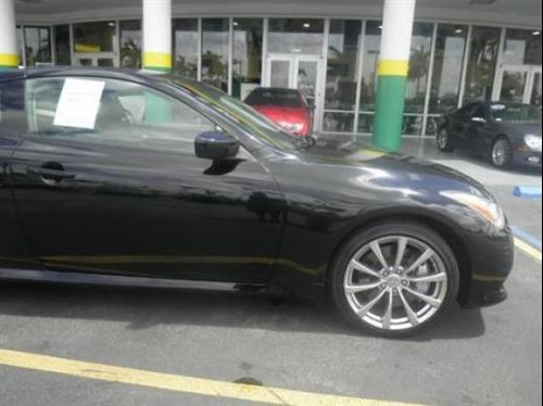 Infiniti G37 2008 photo 2