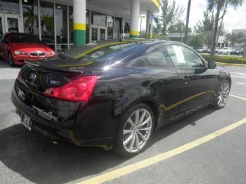 Infiniti G37 2008 photo 4